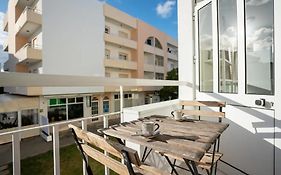 Blife Allya Private Rooms